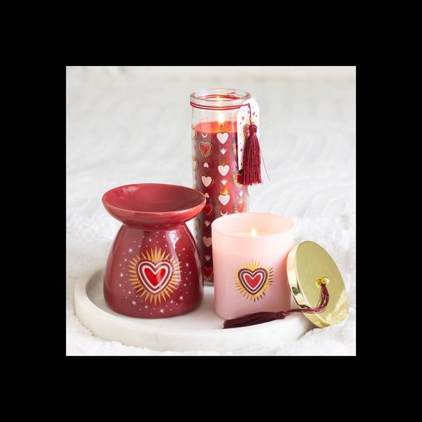 Sacred Heart Print Black Fig Tube Candle